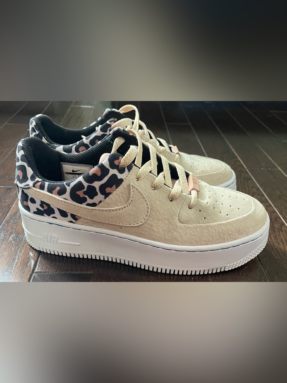 Nike Air Force 1 Sage Low in leopard print